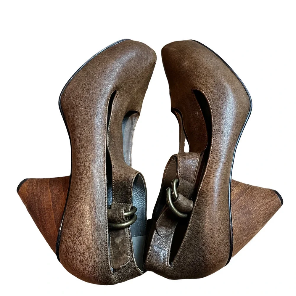 Mike & Chris Brown Leather T-Strap Platform Heels - Picture 9 of 9